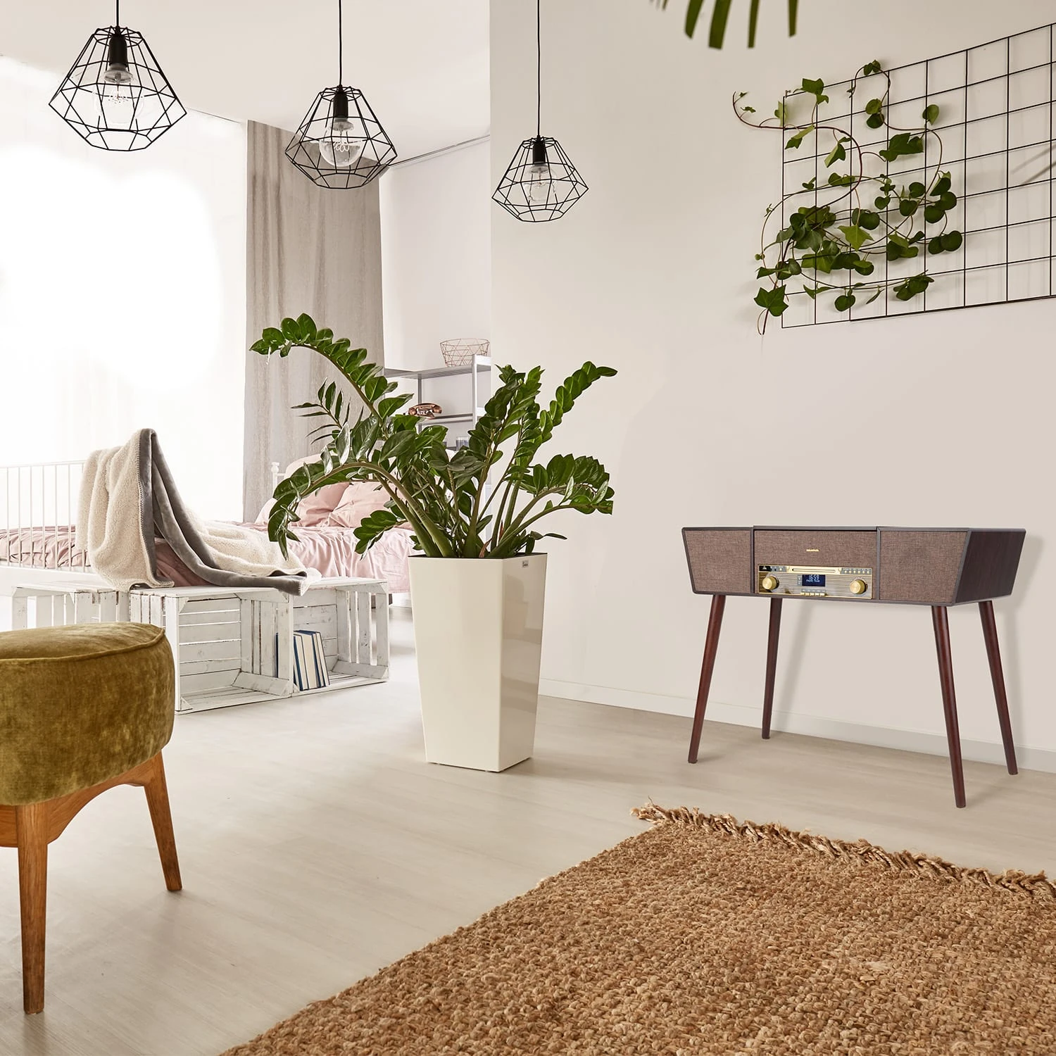 Belle Epoque 1912 Retro-Plattenspieler 4 Belle Epoque 1912 Retro-Plattenspieler – Bild 2